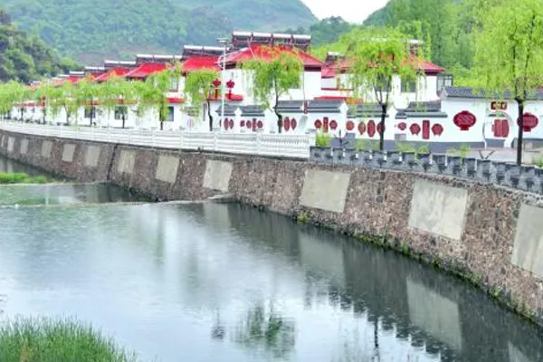 诗上庄村